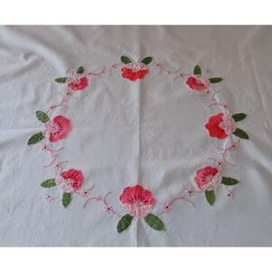 Vintage Tablecloth Set Pink Applique Embroidery Roses Topper White Cotton 35"